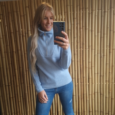 Jumper blauw Jumper blauw